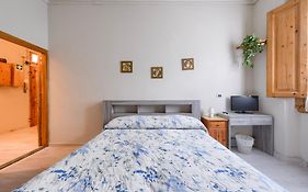 Da Leonardo Apartment